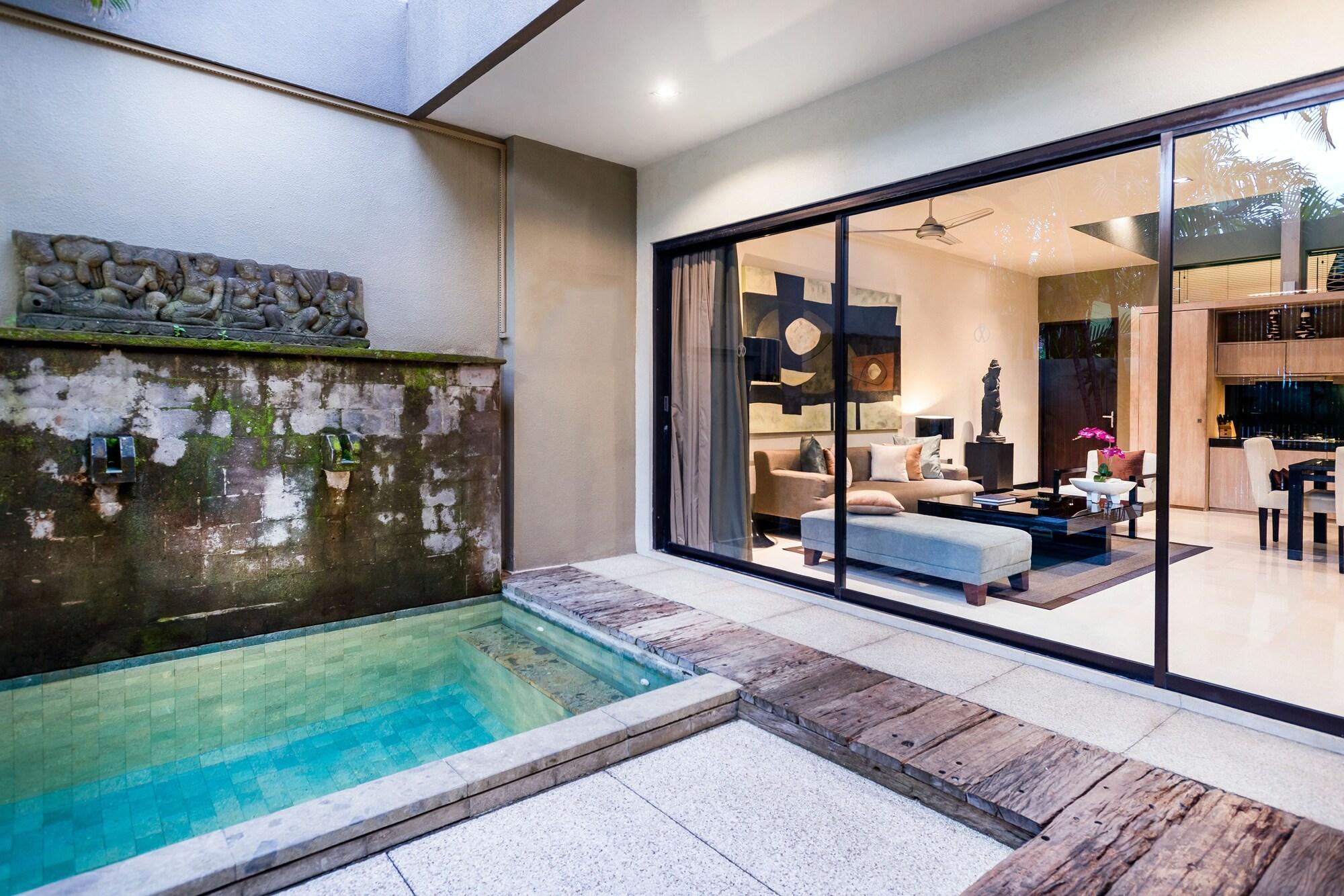 Cicada Luxury Townhouses Hotel 4*