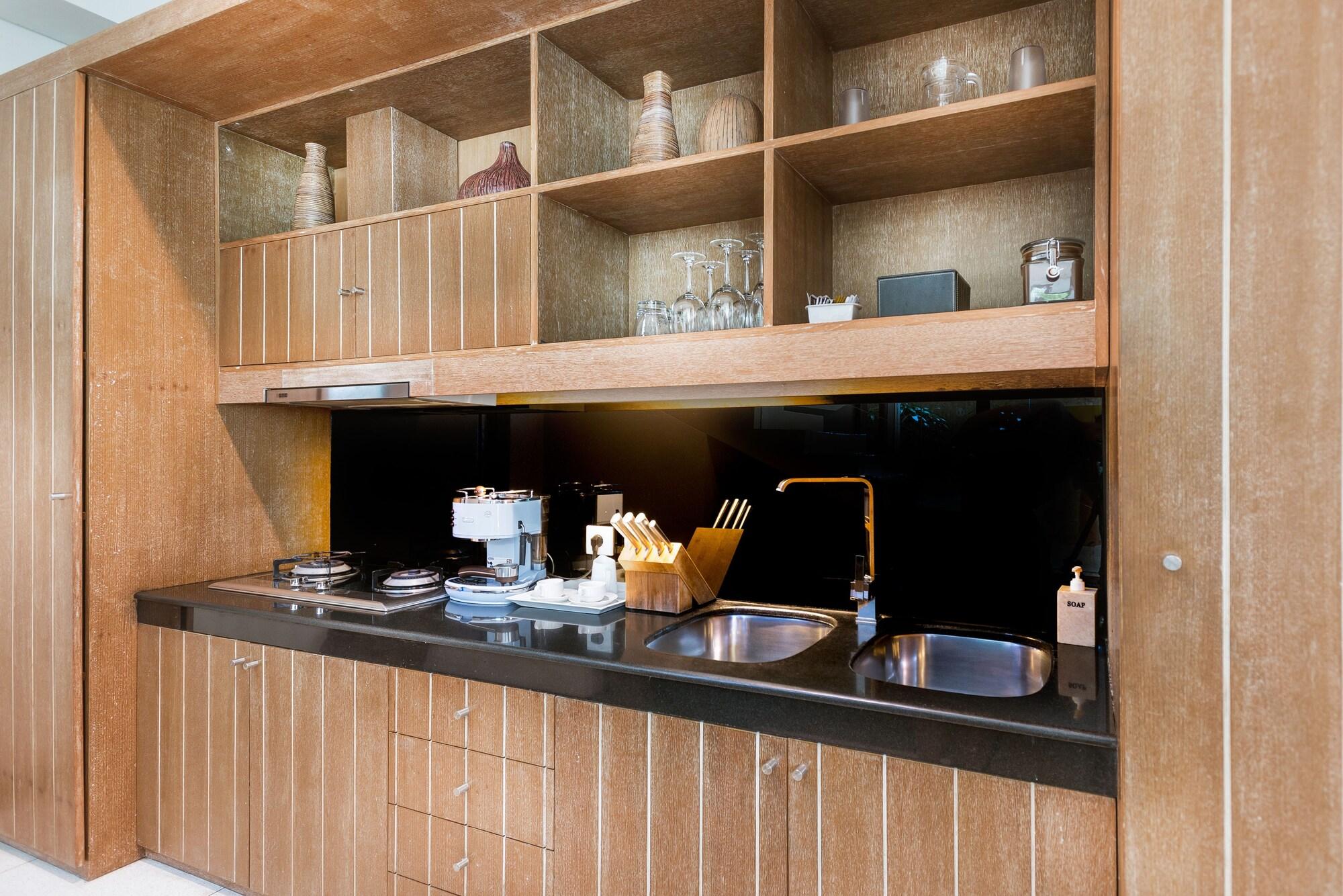 Cicada Luxury Townhouses Seminyak (Bali)