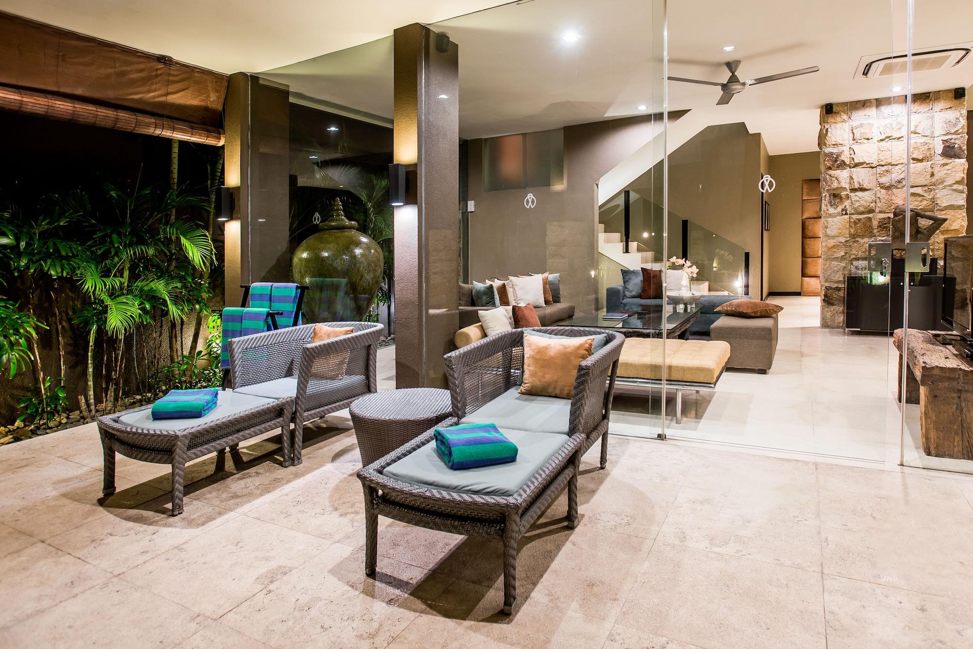 Cicada Luxury Townhouses 4*