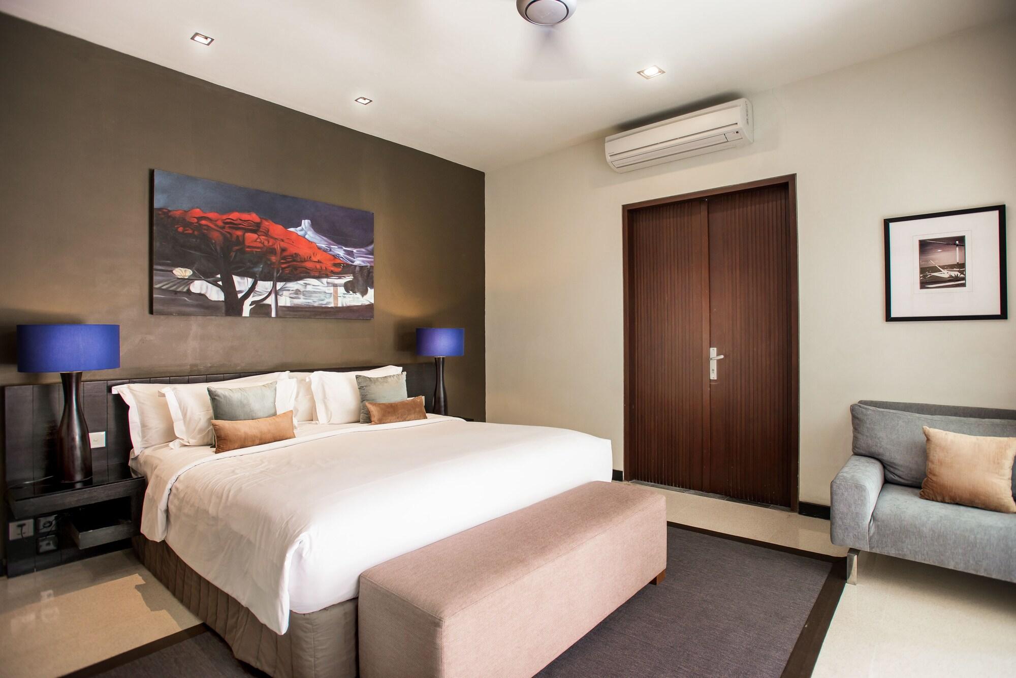 Hotel Cicada Luxury Townhouses 4*