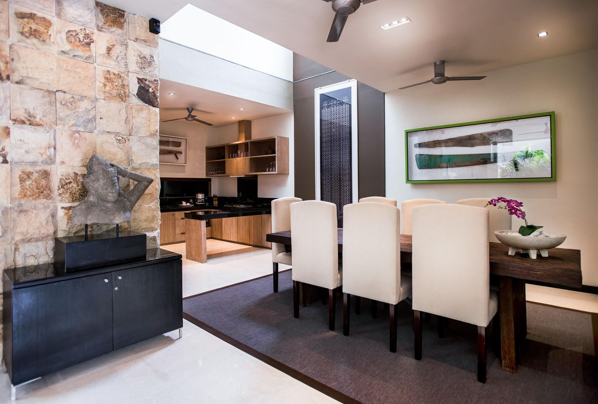 Cicada Luxury Townhouses Hotel 4*